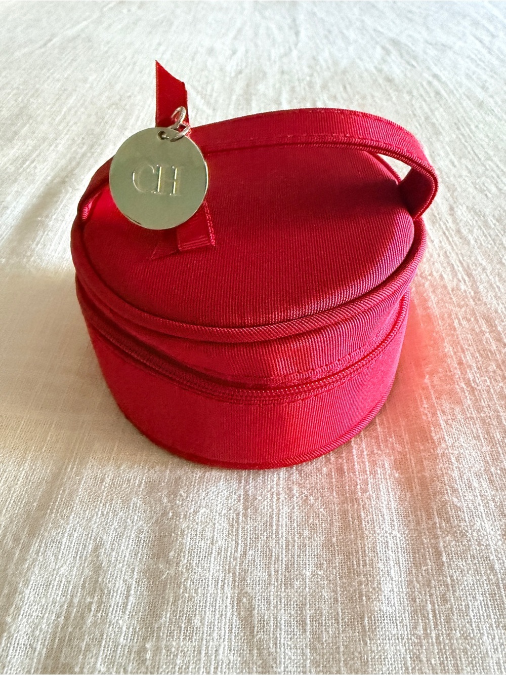 Ch Red Travel Jewelry Case - Compact Round Accessory Pouch